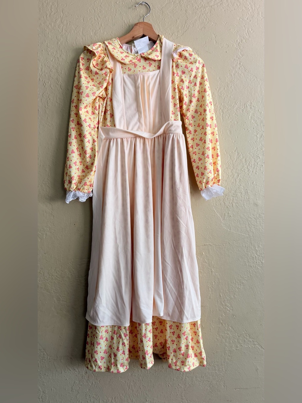 California Costumes Yellow Floral Dress with Pink Apron